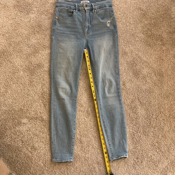 Good American Good Waist Crop Size 4/27 - Picture 10 of 15